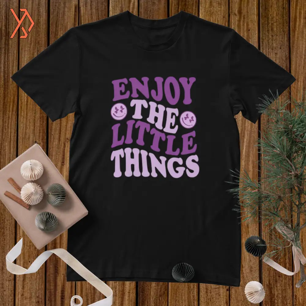 Little Things" Retro Aesthetic Tee